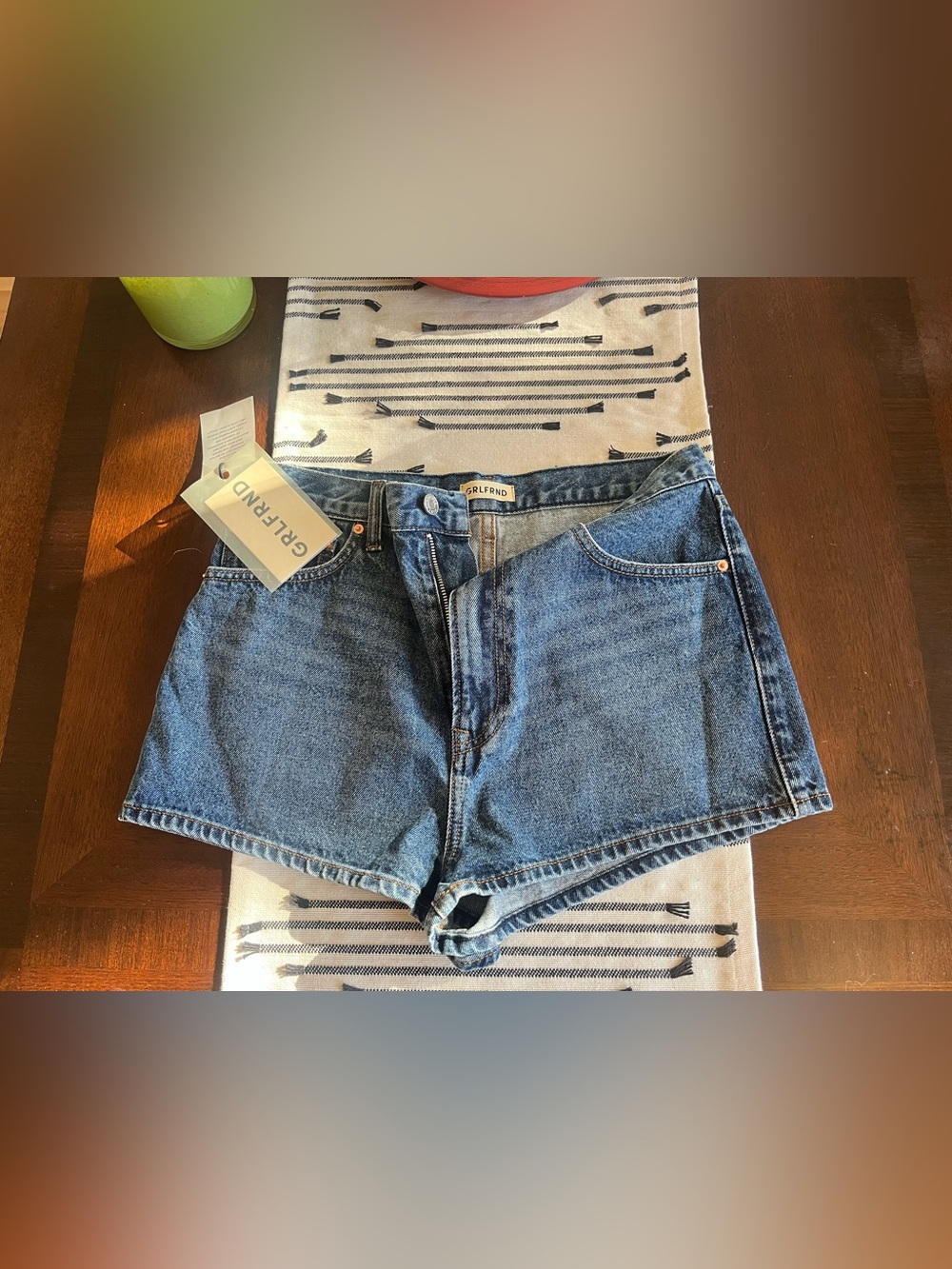 Grlfrnd Brand High-Waist Vintage Wash Denim Shorts in Blue NWT Sz 29